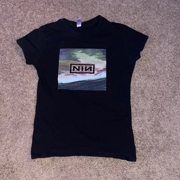 Black NIN T-Shirt - Picture 1 of 1